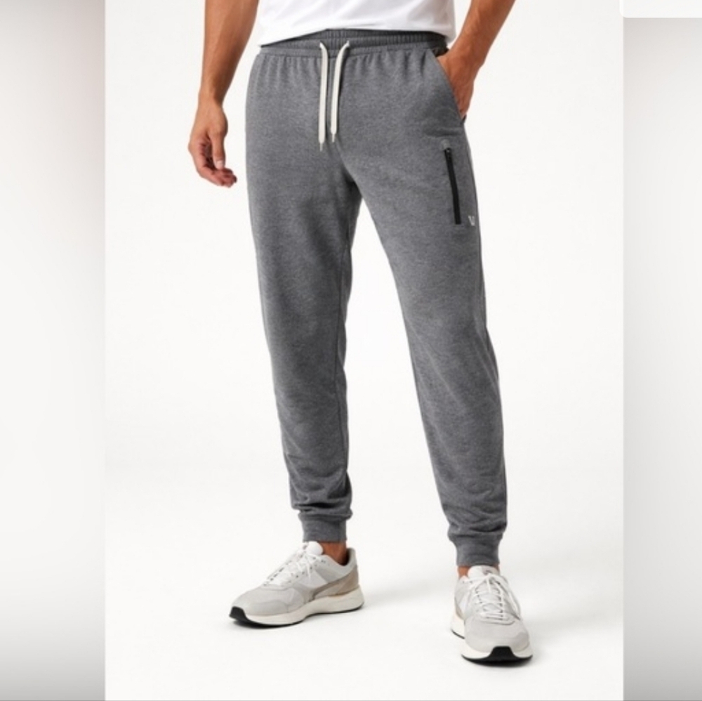 Vuori Sunday Heather Gray Performance Jogger Size S Unisex NWOT